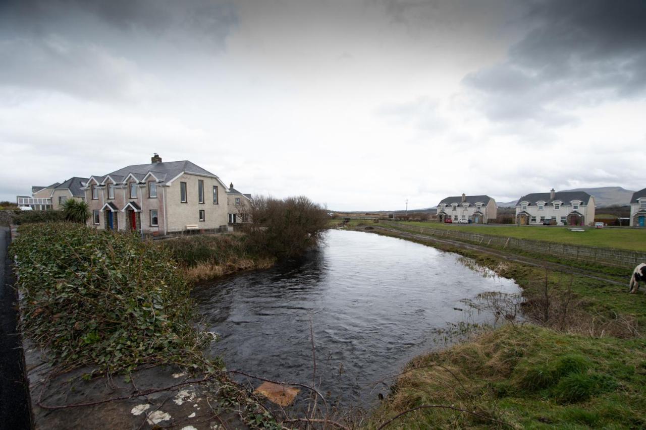 Beautiful Coastal House At The Drowes Rivermouth Bundoran Eksteriør billede